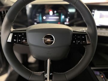 Fotografie 17 des Opel Astra Sports Tourer Electric GS Komfort + Infota