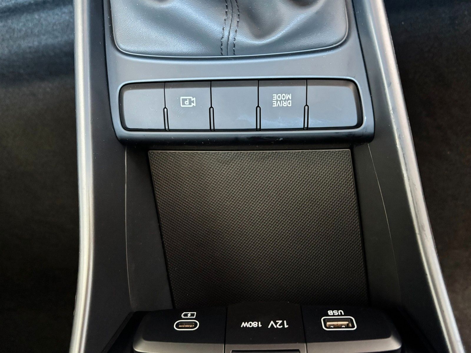 Fahrzeugabbildung Hyundai Bayon 1.0 T-GDI Select Kamera,Navi,PDC,Facelift