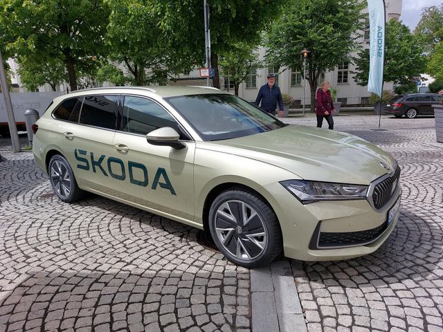 Skoda Superb Combi 1.5 TSI mHEV 110kW