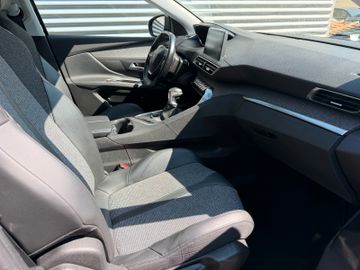 Peugeot 5008 - 10