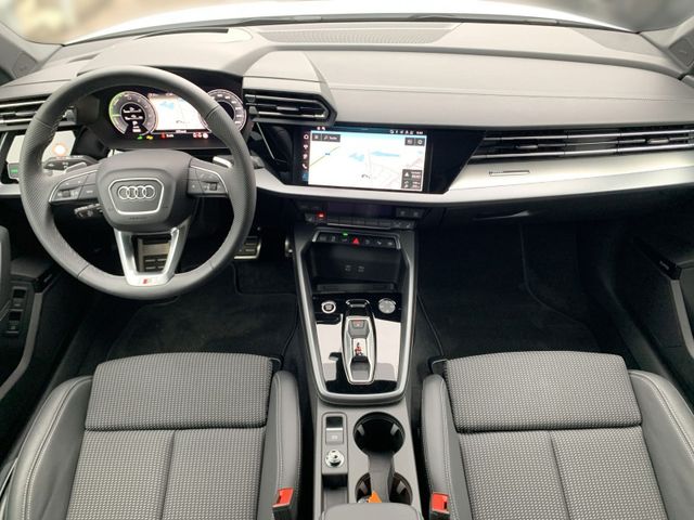 A3 Sportback 40 TFSI e S-LINE MATRIX+PANO+KAM+HU