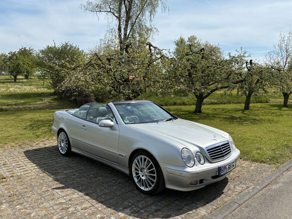 Mercedes-Benz CLK 230