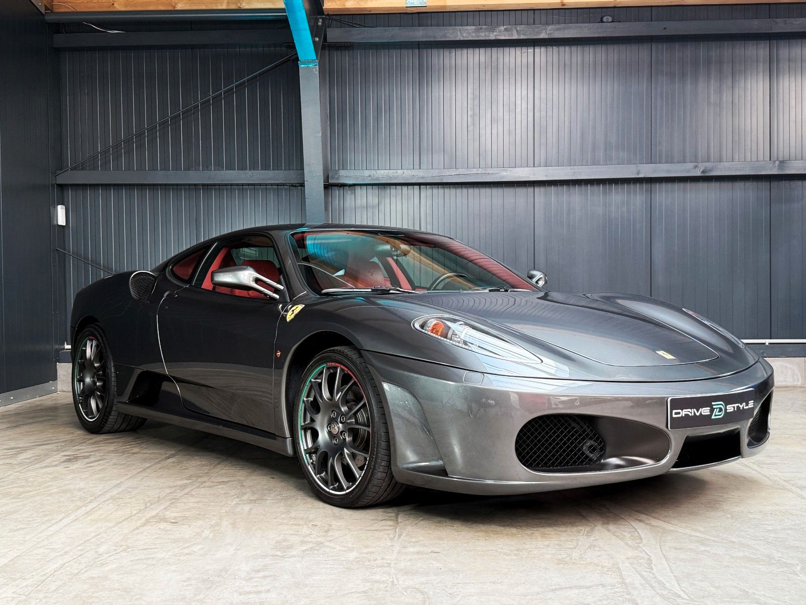 Fahrzeugabbildung Ferrari F430 F1 + Grigio Silverst. + 2.Hand + Scheckheft