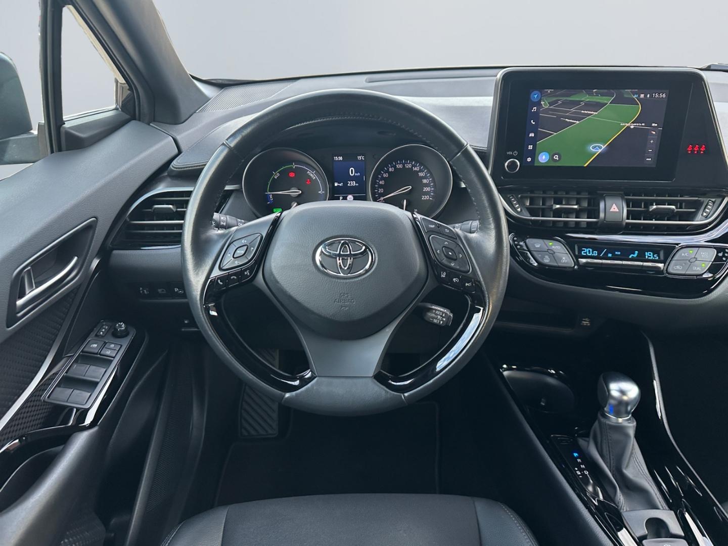 Toyota C-HR 2.0 Hybrid Team D *LED*ACC*CarPlay*CAM*SHZ*