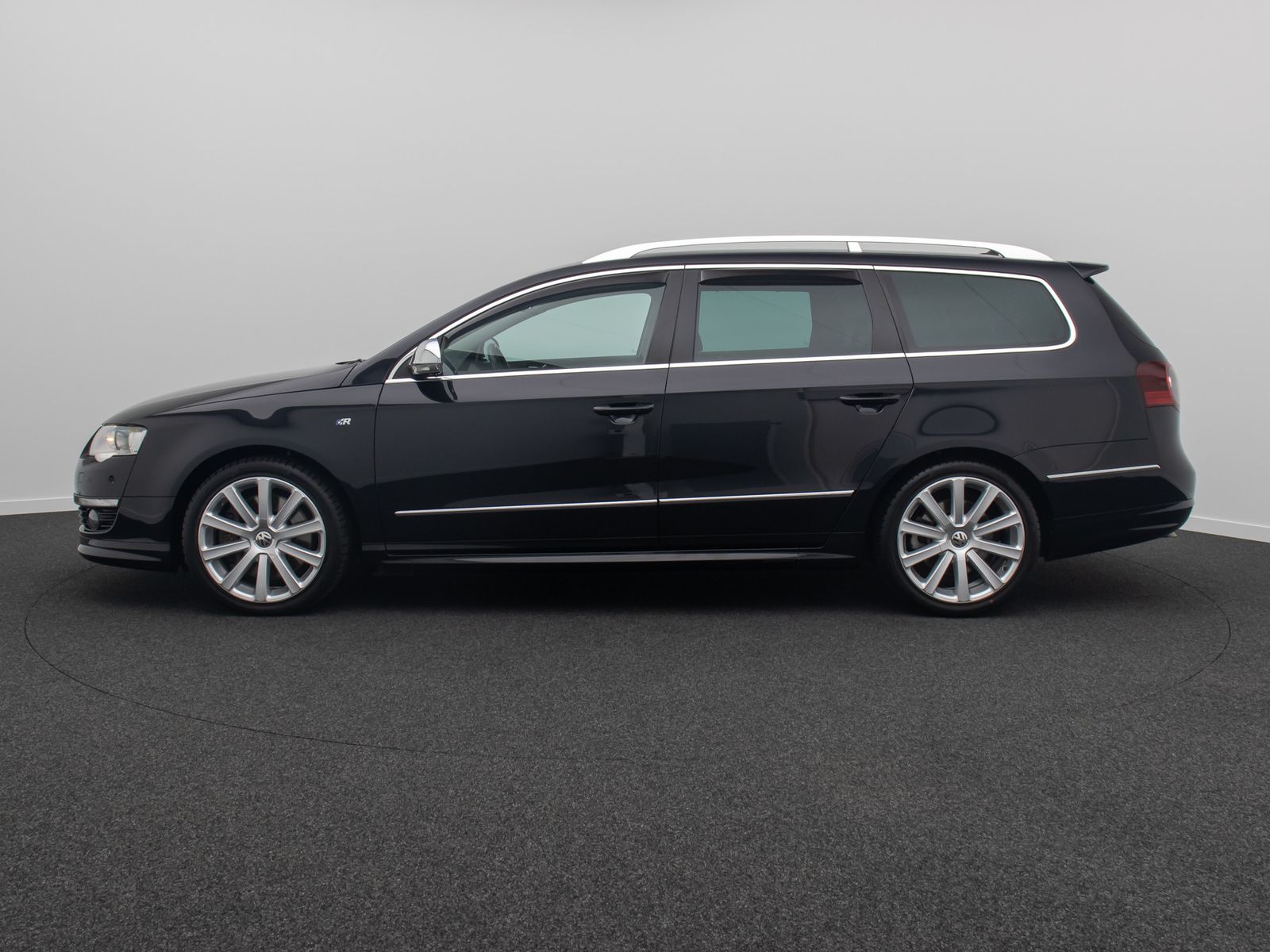Fahrzeugabbildung Volkswagen Passat V6 FSI R-Line Edition Plus 4Motion AHK. K