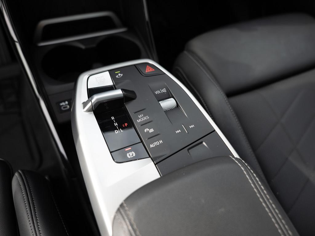 BMW 223 Active Tourer xDrive Luxury Line PANO HUD, миниатюра 19
