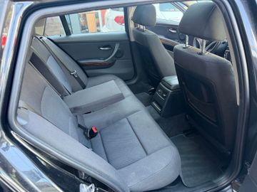 BMW 318 - 11
