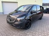 Mercedes-Benz Vito Tourer 119 CDI 4MATIC Kamera Navi SHZ AHK - Mercedes-Benz Vito mit Diesel-Antrieb: Schwarz, Scheckheftgepflegt