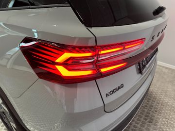 Skoda Kodiaq 1.5 TSI Sportline AHK*Pano*Matrix*7-Sitze