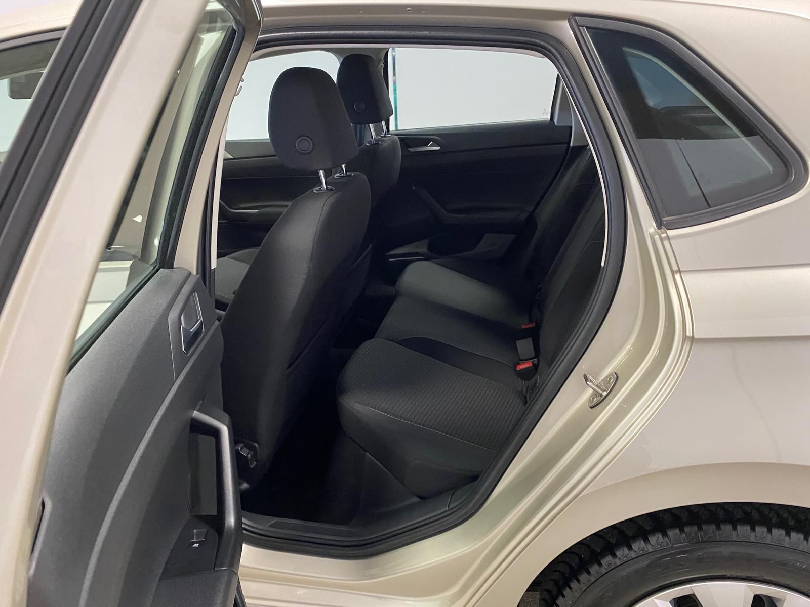 Fahrzeugabbildung Volkswagen Polo 1.0 TSI Comfortline PDC+SITZHEIZ+ALLWETTER+