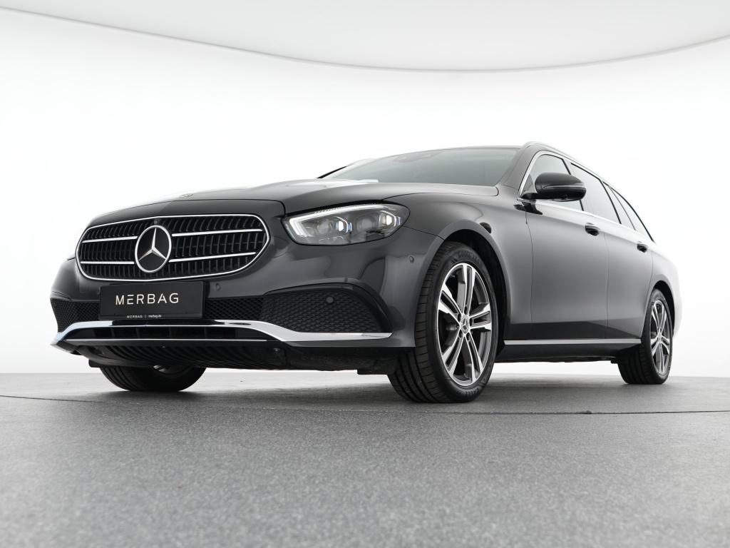 Mercedes-Benz E 220 d 4M T Avantgarde Multibeam HUD Distronic