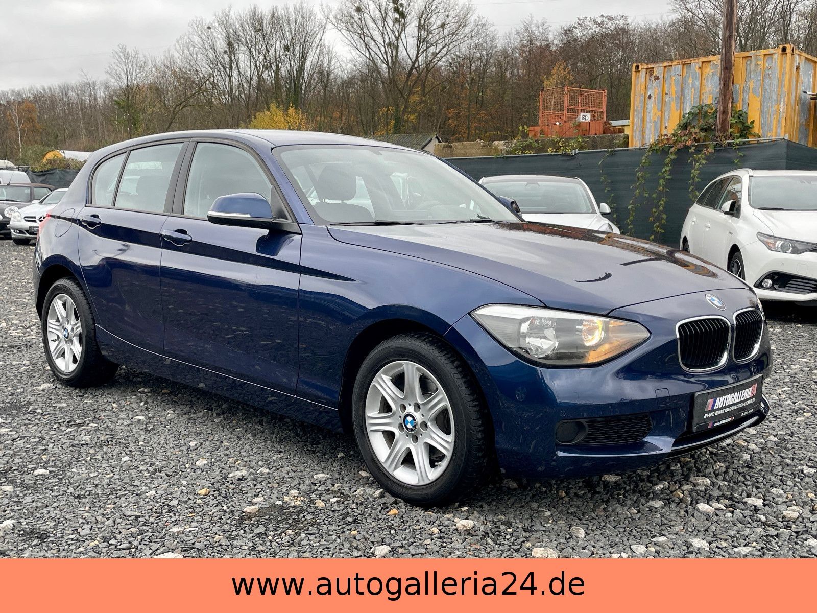 Fahrzeugabbildung BMW 116i 5-Türer Aut. Klima SHZ PDC SCHECKHEFT SPORT