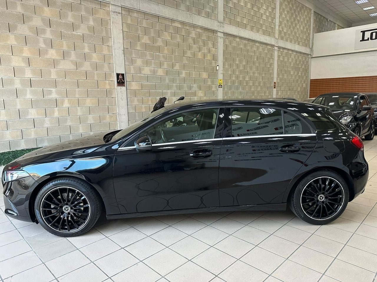 Mercedes-Benz Mercedes-benz A 180 d Automatic - AMG imagem 2