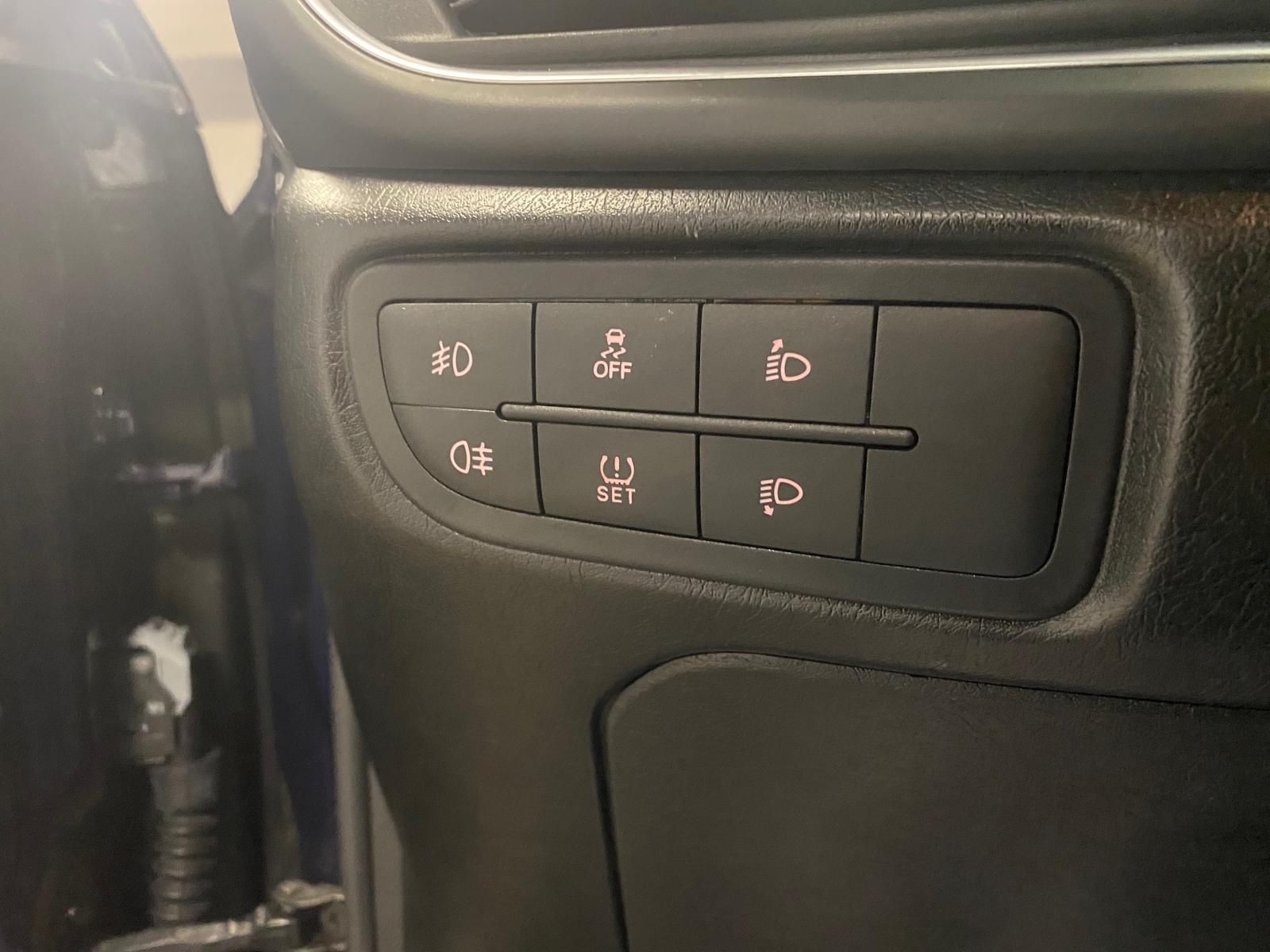 Fahrzeugabbildung Fiat Tipo 1.4 16V Turbo Lounge APP+KLIMA+PDC+NAVI+SIT
