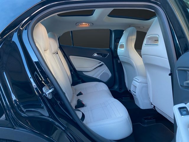 Mercedes-Benz GLA 180