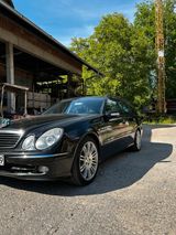 Mercedes-Benz W211 E-Klasse 320CDI - Mercedes-Benz E 320: Cdi W211