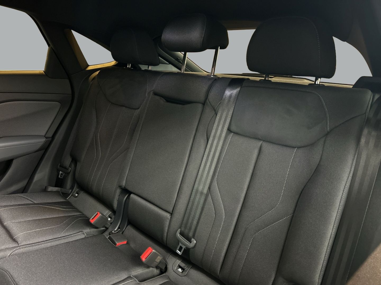 Audi Q3 Sportback e-hybrid 200 kW S-LINE+NAVI+LED+CAR foto 10