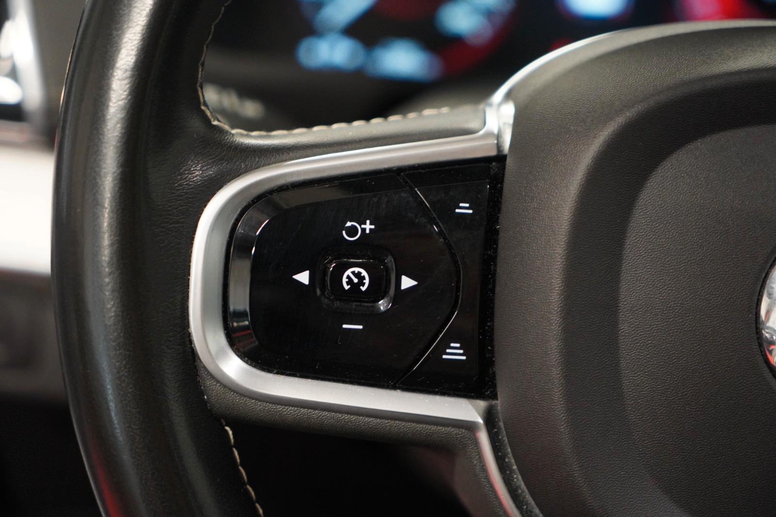 VOLVO XC90 B5 INSCRIPTION - 2eme main
