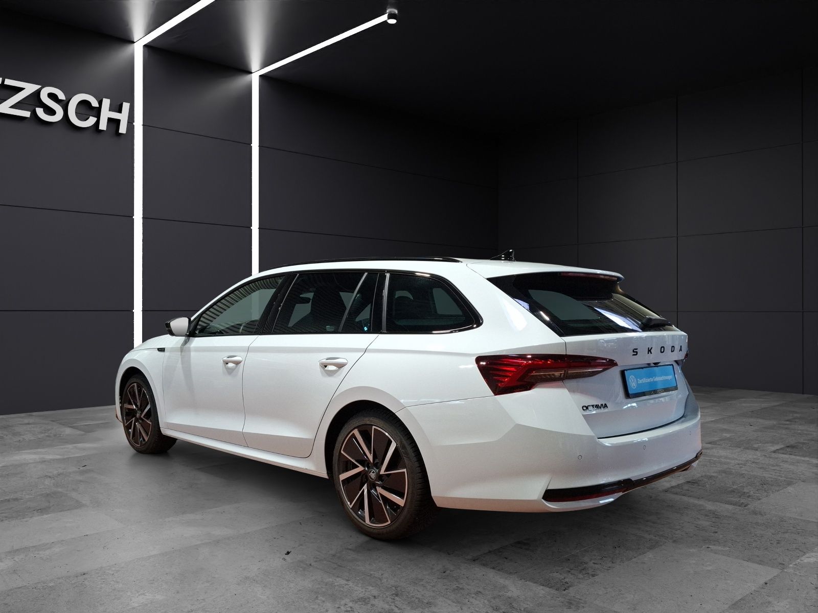 Fahrzeugabbildung SKODA Octavia Combi TDI Sportline DSG Matrix Navi HUD