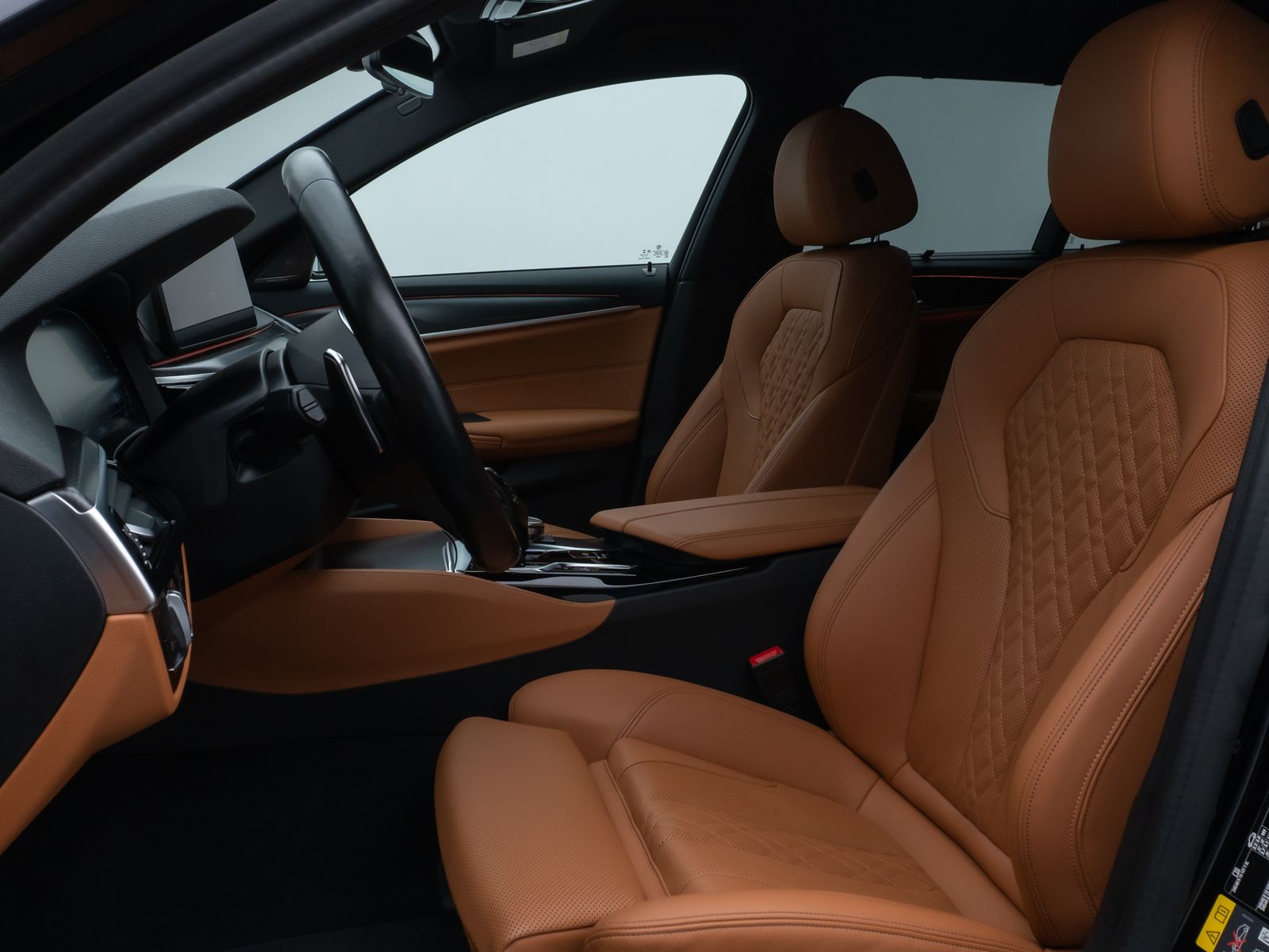 Fahrzeugabbildung BMW 530e M Sport 360°Laser HUD DAB H/K Komfort Alarm