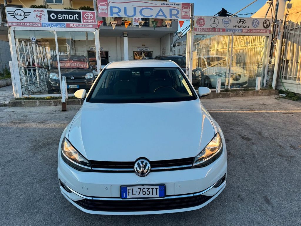 Image of Volkswagen Golf