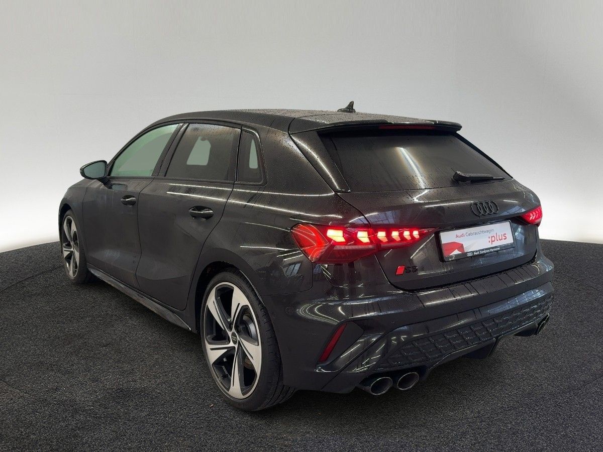 Audi S3 - Bild 3