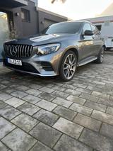 Mercedes-Benz GLC 43 AMG Mercedes-AMG GLC 43 4MATIC Coupé ... - graue Mercedes-Benz GLC 43 AMG