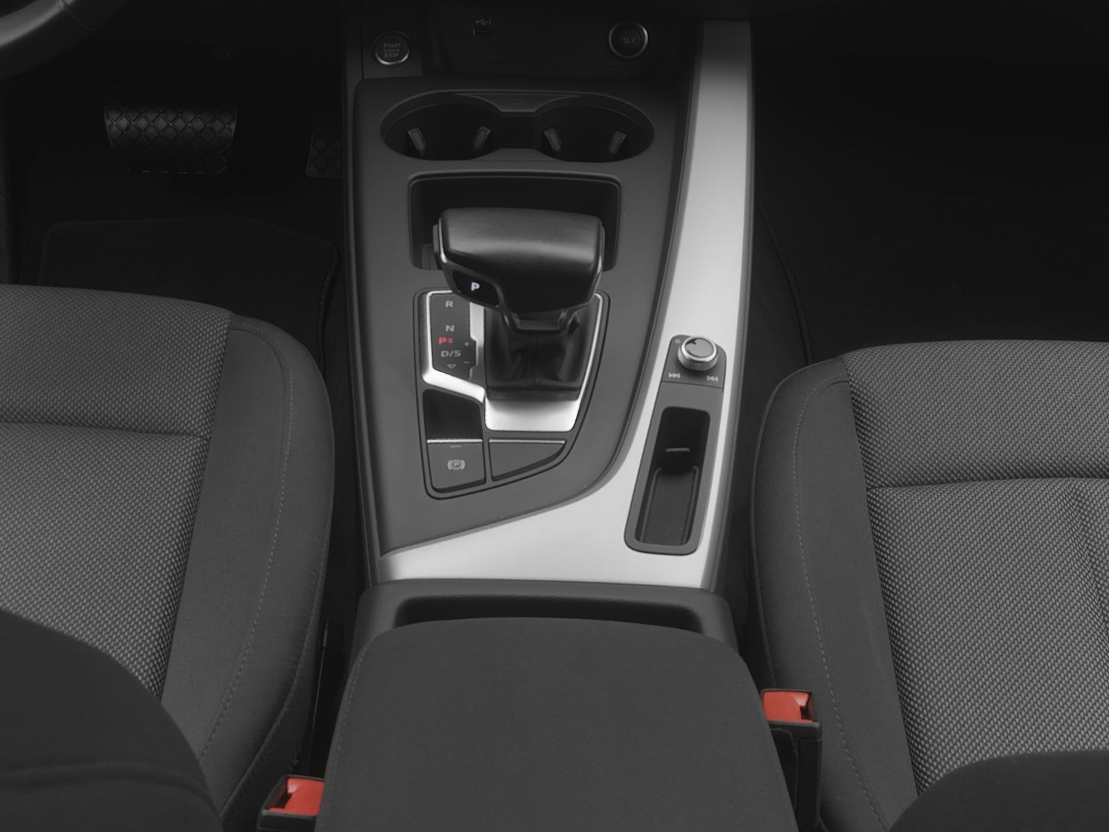 Audi A4 - Bild 15