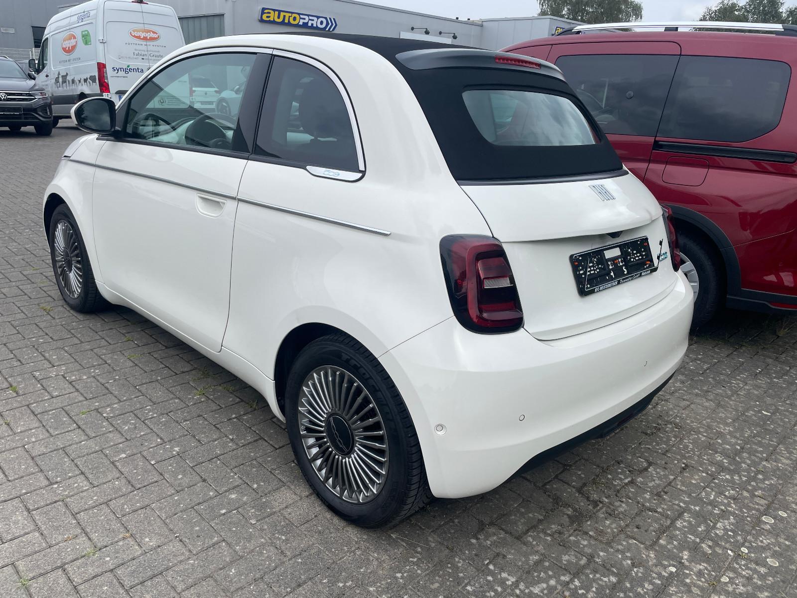 Fiat 500e Cabrio, Kamera