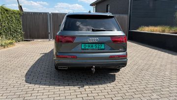 Audi Q7 - 6