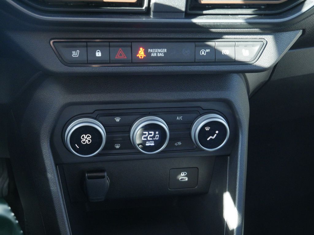 Fahrzeugabbildung Dacia Sandero Stepway Expression TCe 90