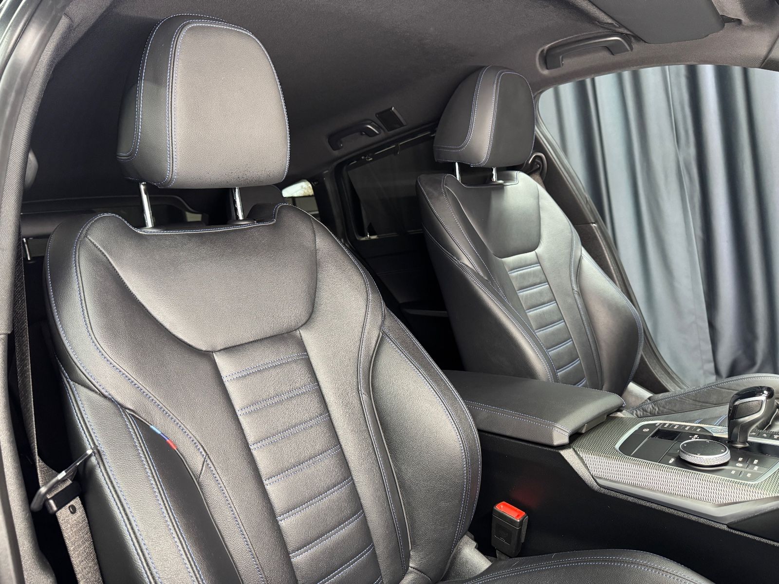 Fahrzeugabbildung BMW M340i Touring xDrive|LASER|HEAD-UP|AHK|ACC|