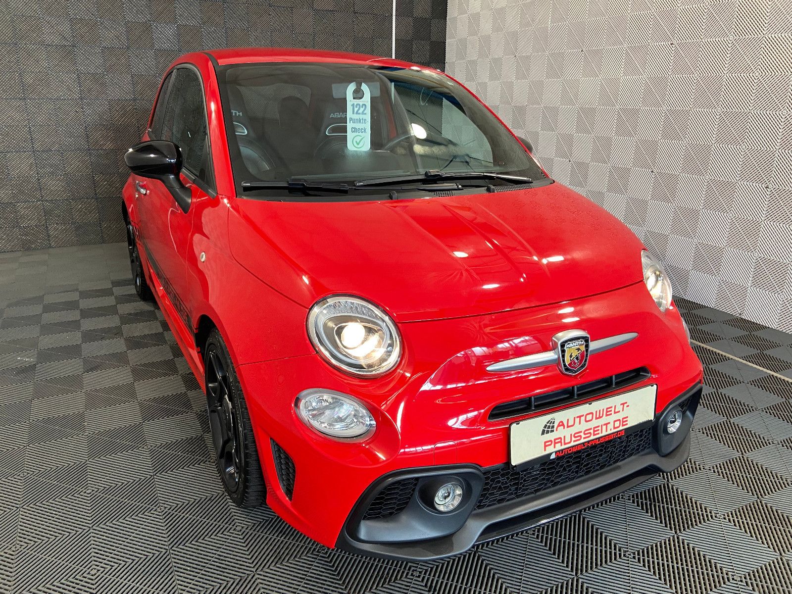 Gebrauchtwagen Abarth 595 595*PISTA*BEATS-SP.AGA-PDC H.-UCONNECT.-LM 17" in Dirlos