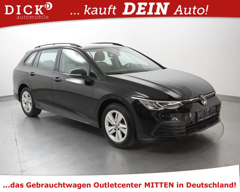 Volkswagen Golf VIII Var 20d DSG Life MEMOMASSLEDVIRTU 2023