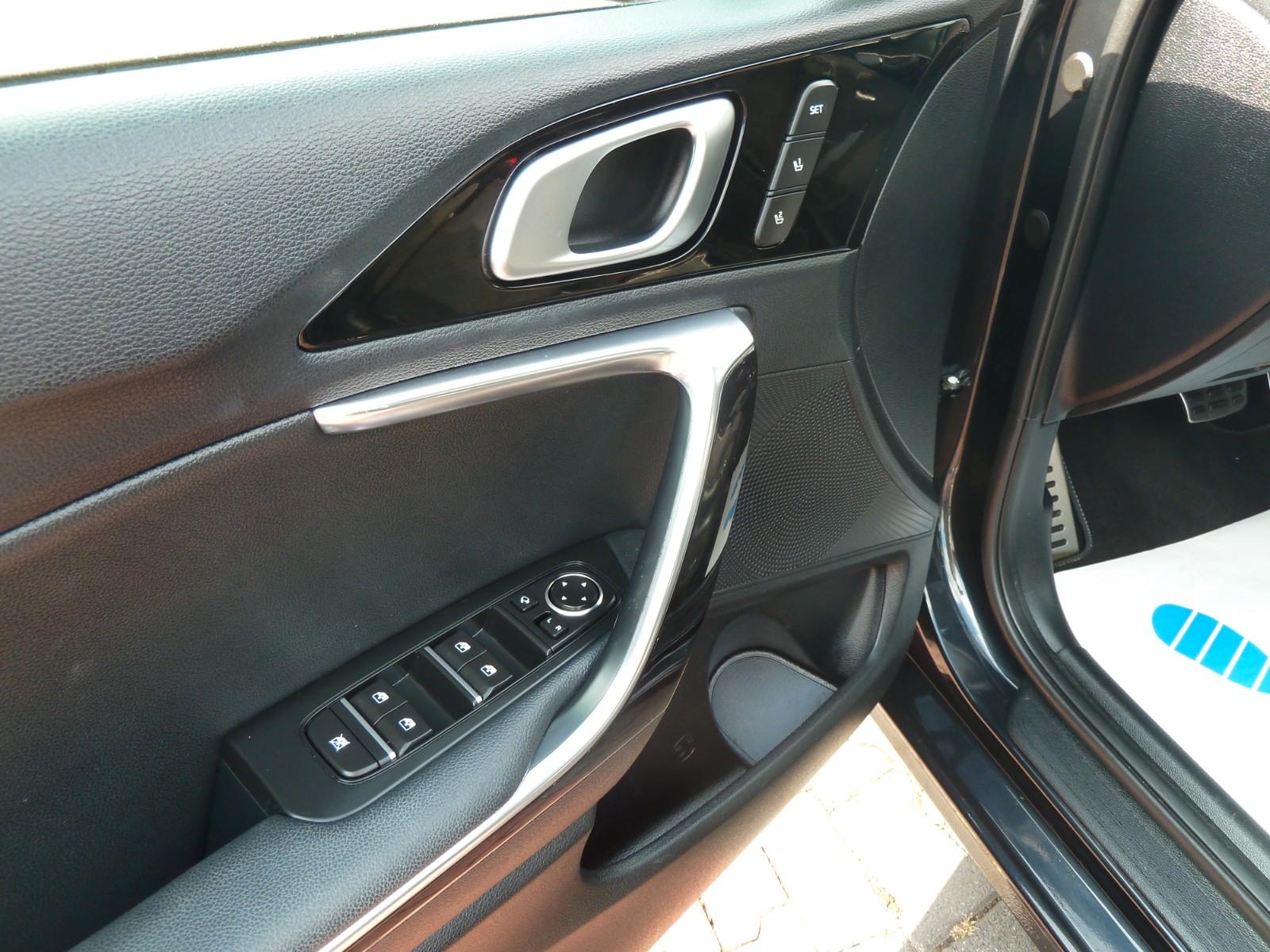 Kia cee'd / Ceed