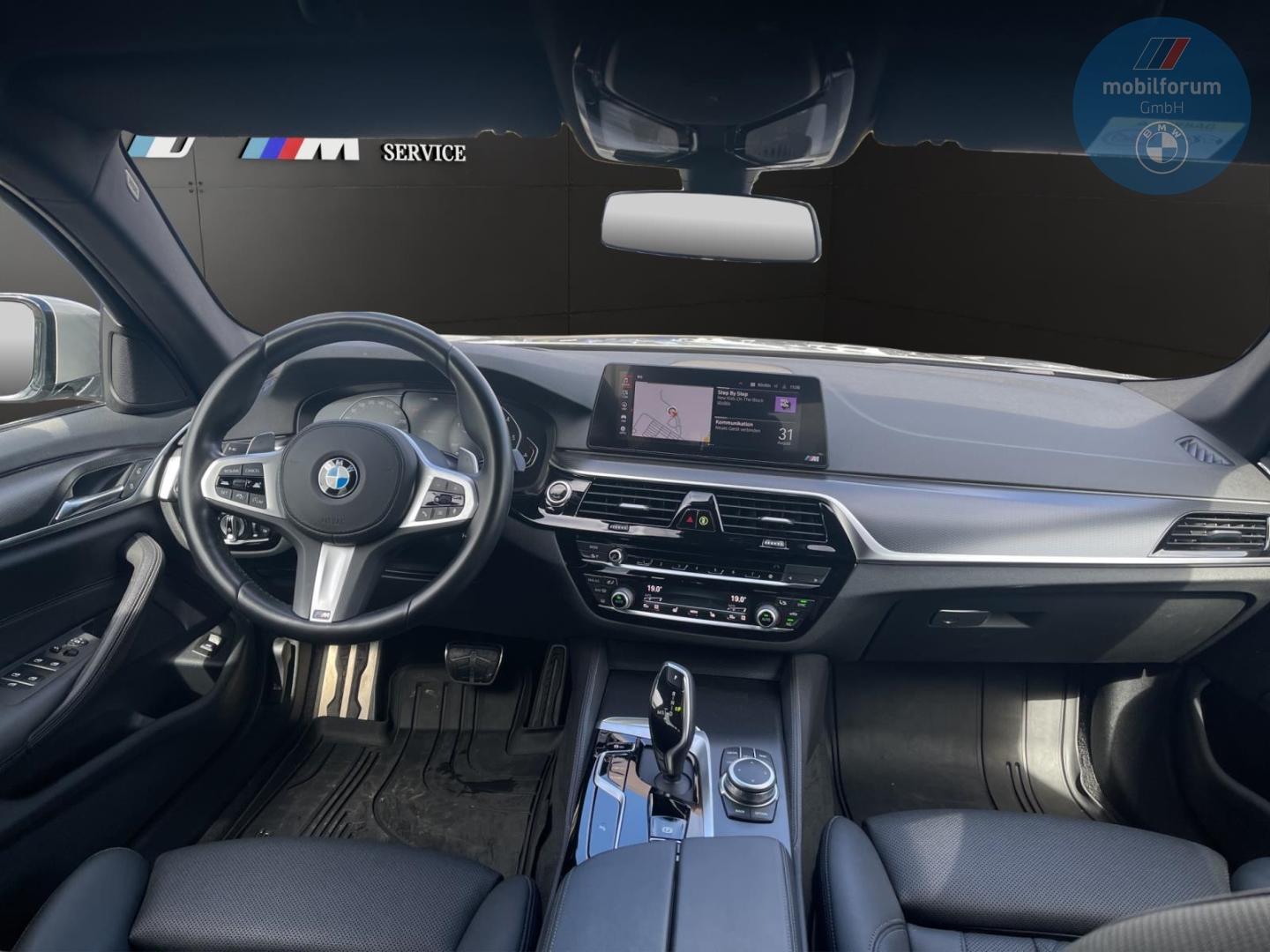 BMW 520 d M-Sport ACC HUD HiFi Laserlicht Sportsitze