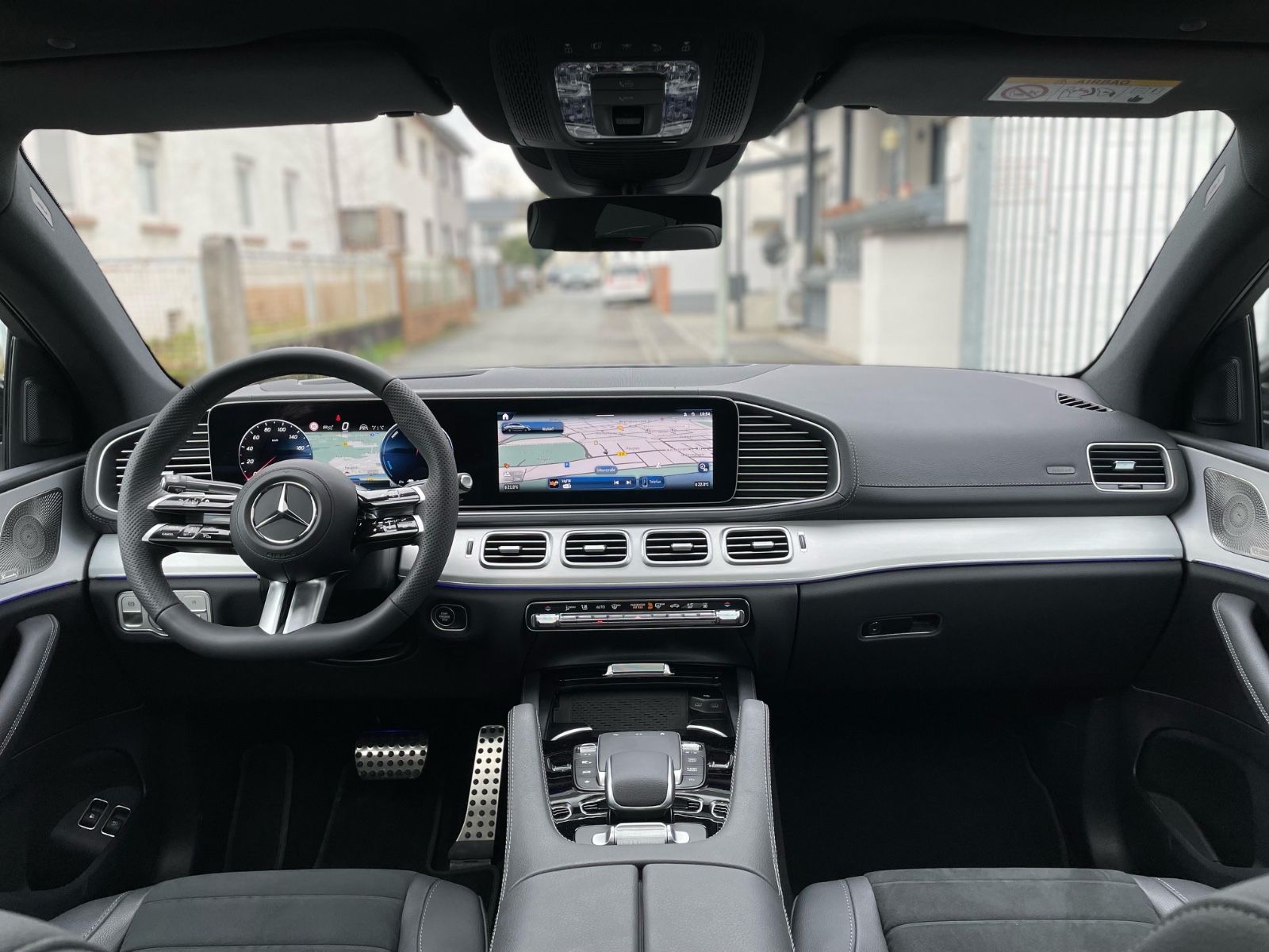 Fahrzeugabbildung Mercedes-Benz GLE 350 de Coupé Facelift |AMG|HUD|360°|22"|AHK