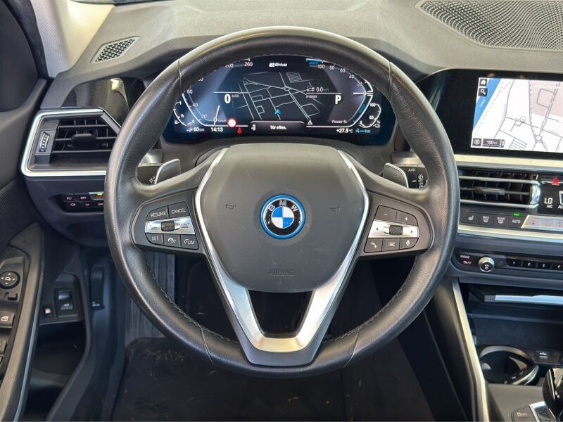 BMW 320e Tour. Advantage Navi.LED.AHK.ACC.PDC.SHZ foto 6