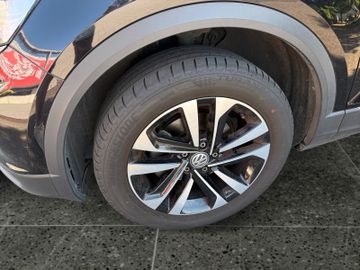 Volkswagen T-Roc - 9