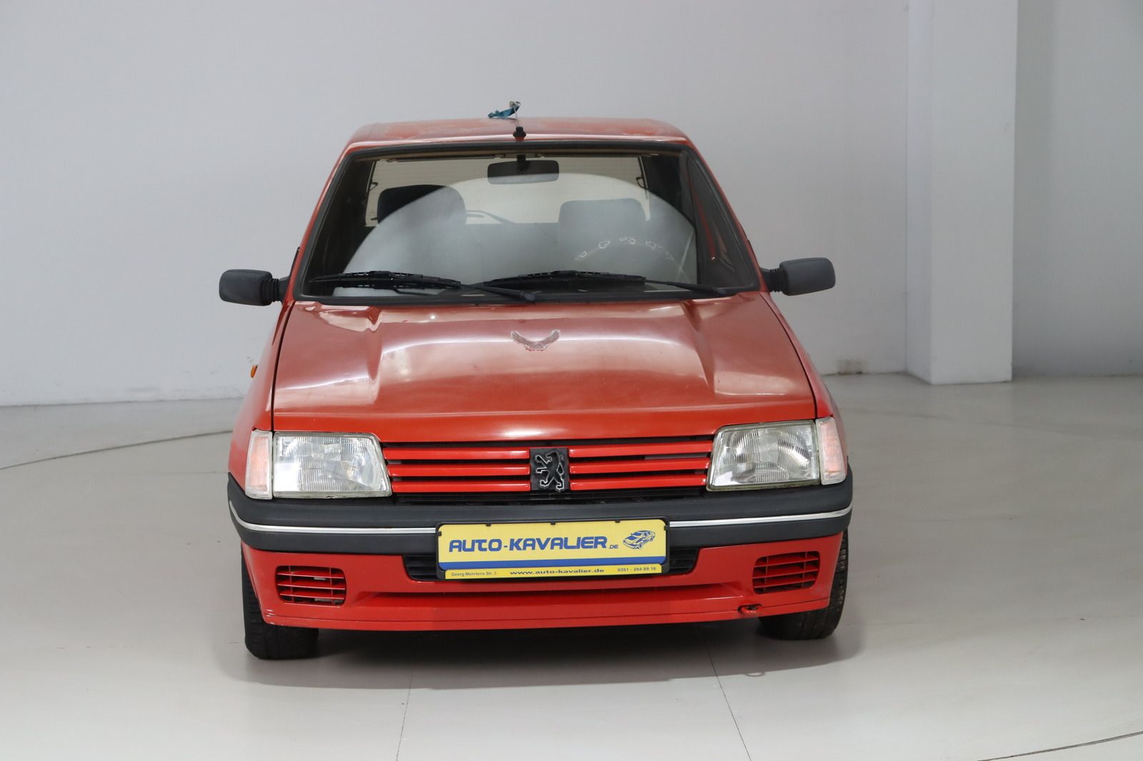 Fahrzeugabbildung Peugeot 205 Auto Forever * 1. Hand * wenig Kilometer