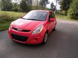 Hyundai i20 1.2  BREMSEN+AUSPUFF+TÜV+INSPSPEKTIONusw NEU - scheckheftgepflegte Hyundai i20