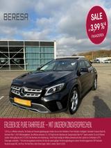 Mercedes-Benz GLA 180 Urban Pano SHD LED Navi PDC Park-Ass. - Mercedes-Benz GLA 180
