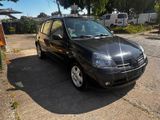 Renault Clio II Campus - Renault Clio mit Benzin-Antrieb: Schwarz