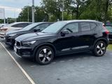 Volvo XC40 T4 AWD Momentum Geartronic Panorama AHK - Volvo XC40 Gebrauchtwagen in Hannover