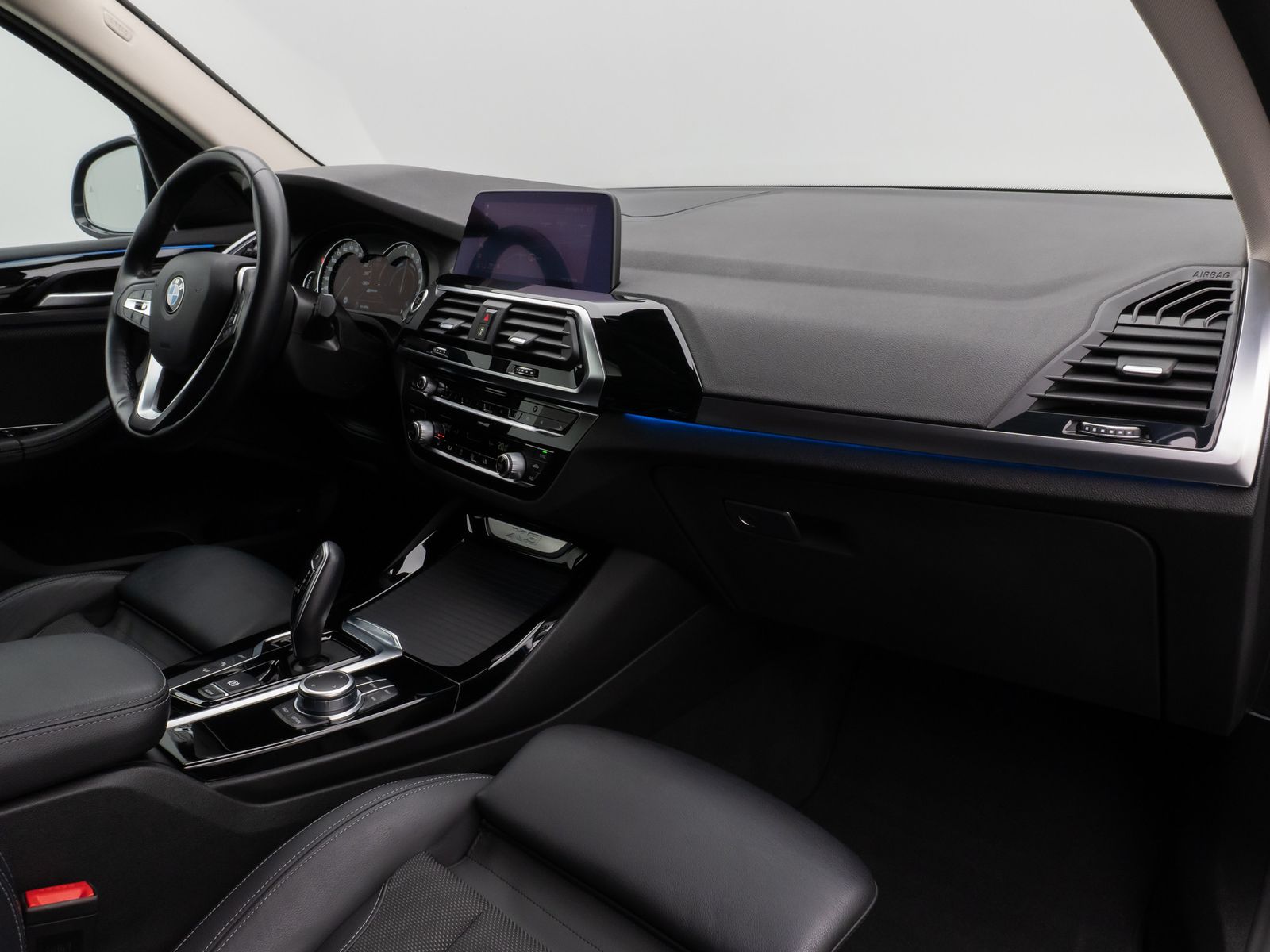 Fahrzeugabbildung BMW X3 xD30e xLine Kamera DAB HiFi Komfort Sport LED