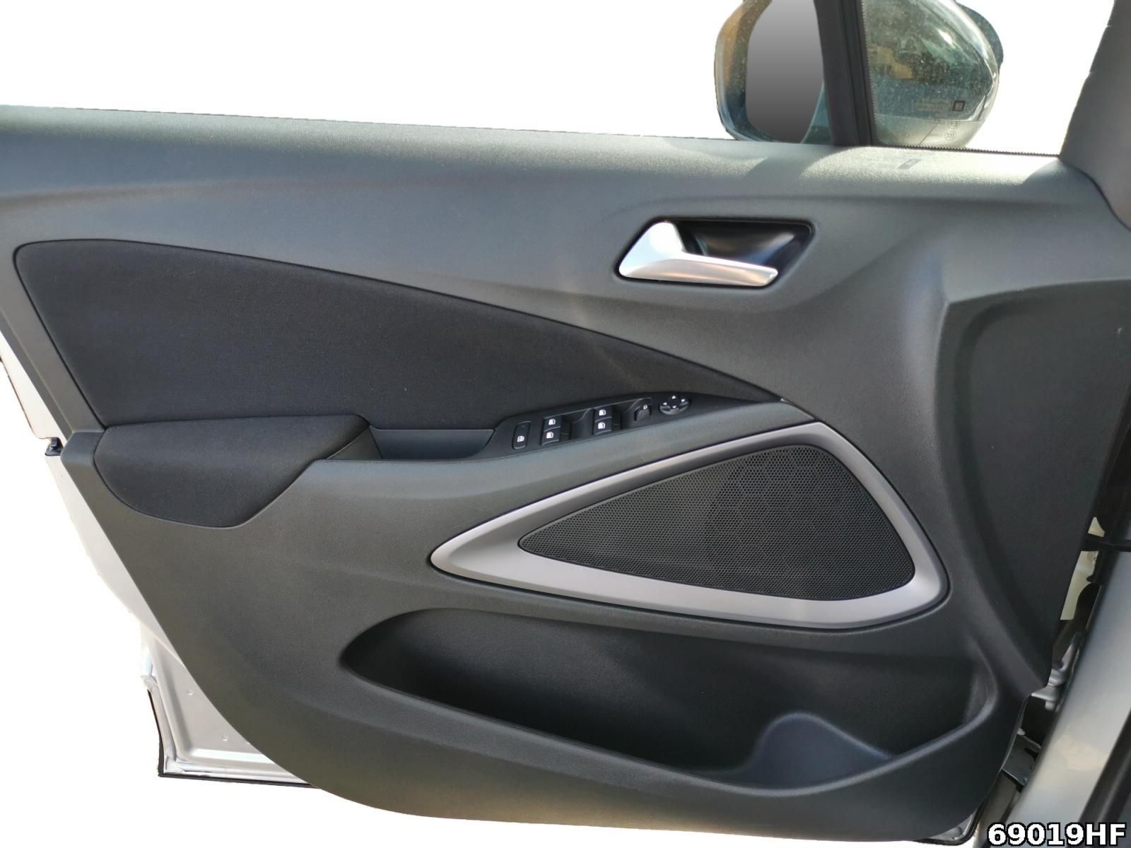 Fahrzeugabbildung Opel Crossland 1.2 Turbo Elegance 81kW*NAVI*DAB*LED*