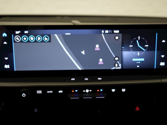 Grandland B EDITION HYBRID eDCT+NAVI+RÜCKFAHRKAM