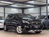 Peugeot 5008 Active Business 7SITZER*APP*VIR*LANE*1H - Peugeot Gebrauchtwagen Frankfurt