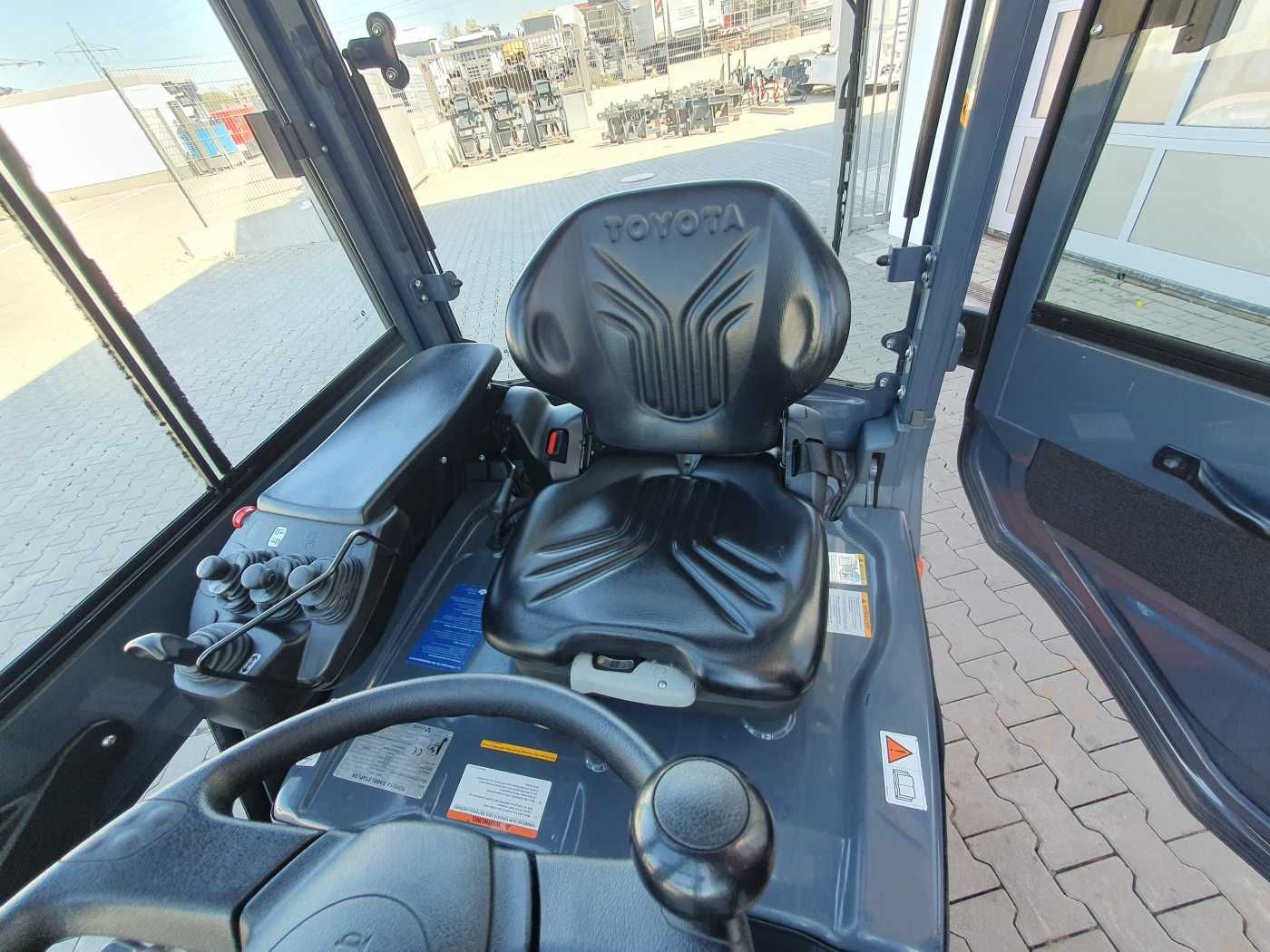 Fahrzeugabbildung Toyota 8FBET15 / Triplex: 4.30m / nur 3.489h! / 2022