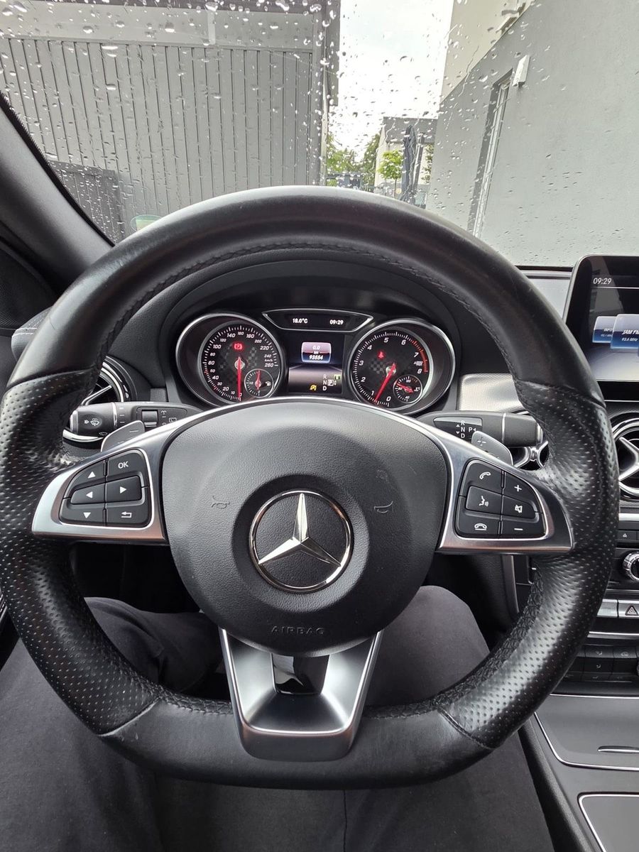 MERCEDES-BENZ Mercedes Benz A200